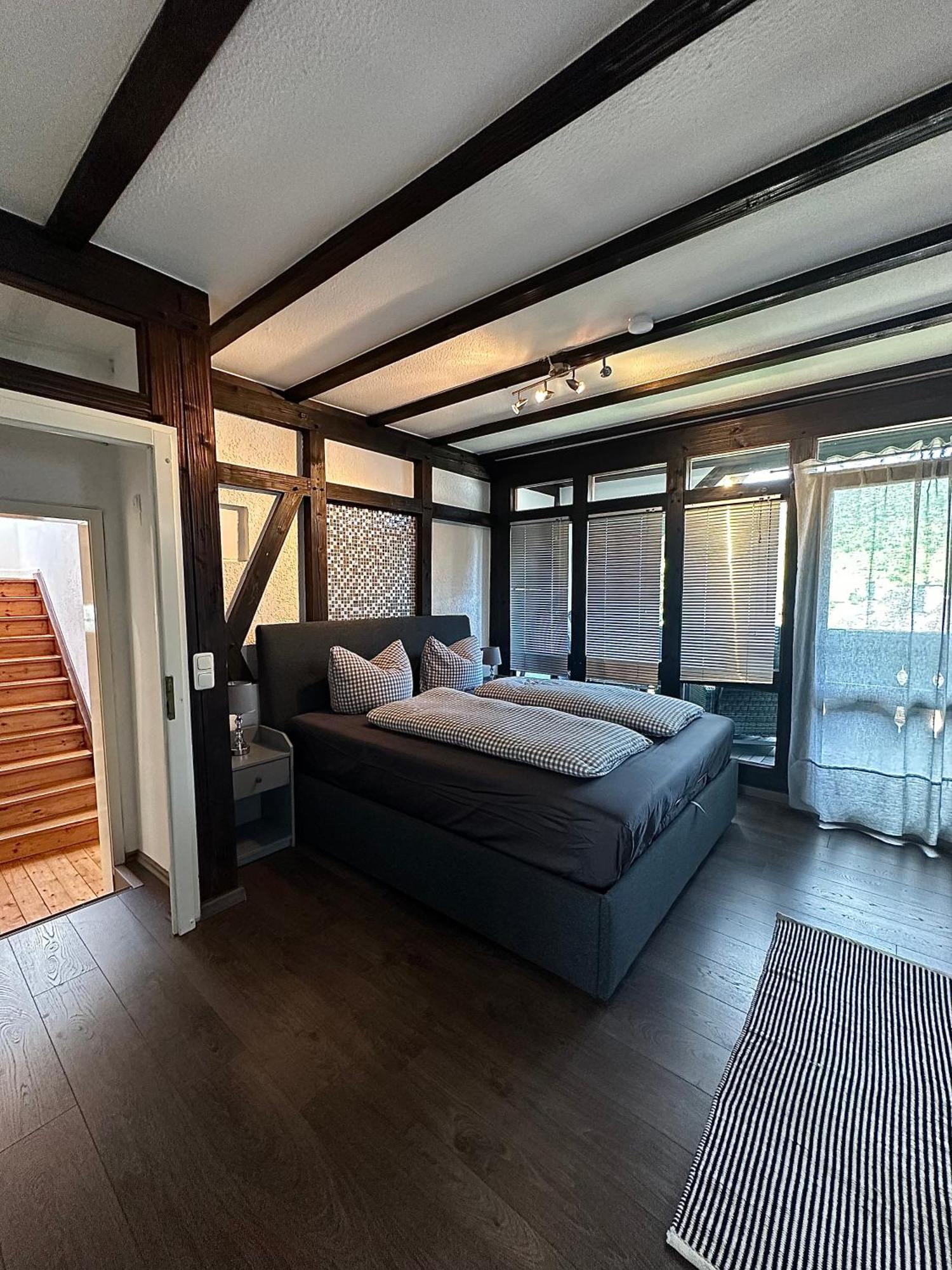 Haus Daniela Oberstadt Кохем Екстериор снимка